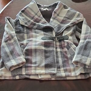 Plaid Toggle Fleece Jacket - Gray & Cream